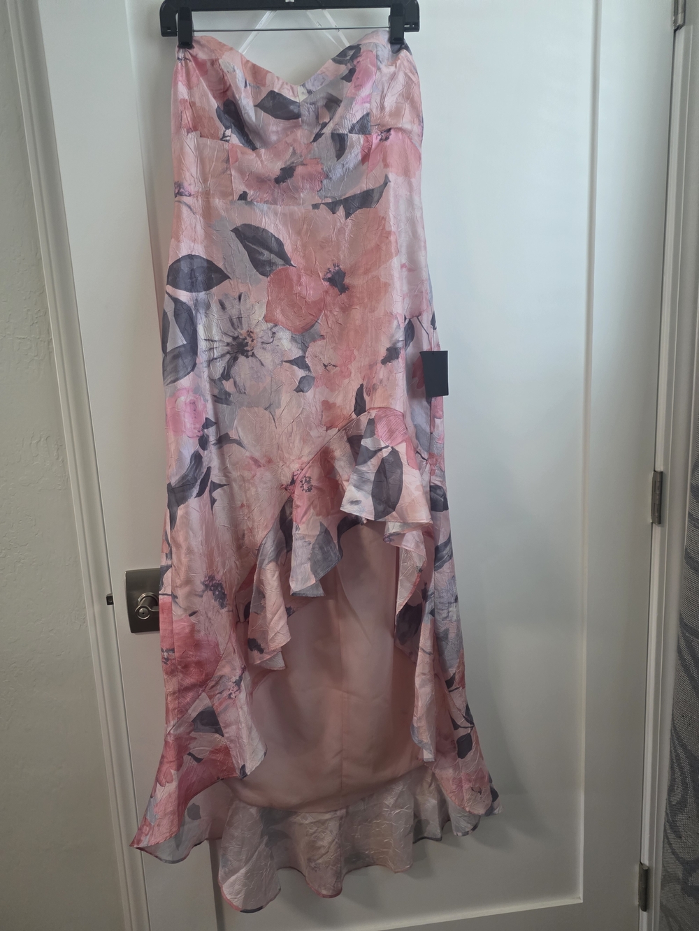 Blushing Darling Light Pink Floral Maxi Dress From Lulus Size XL.